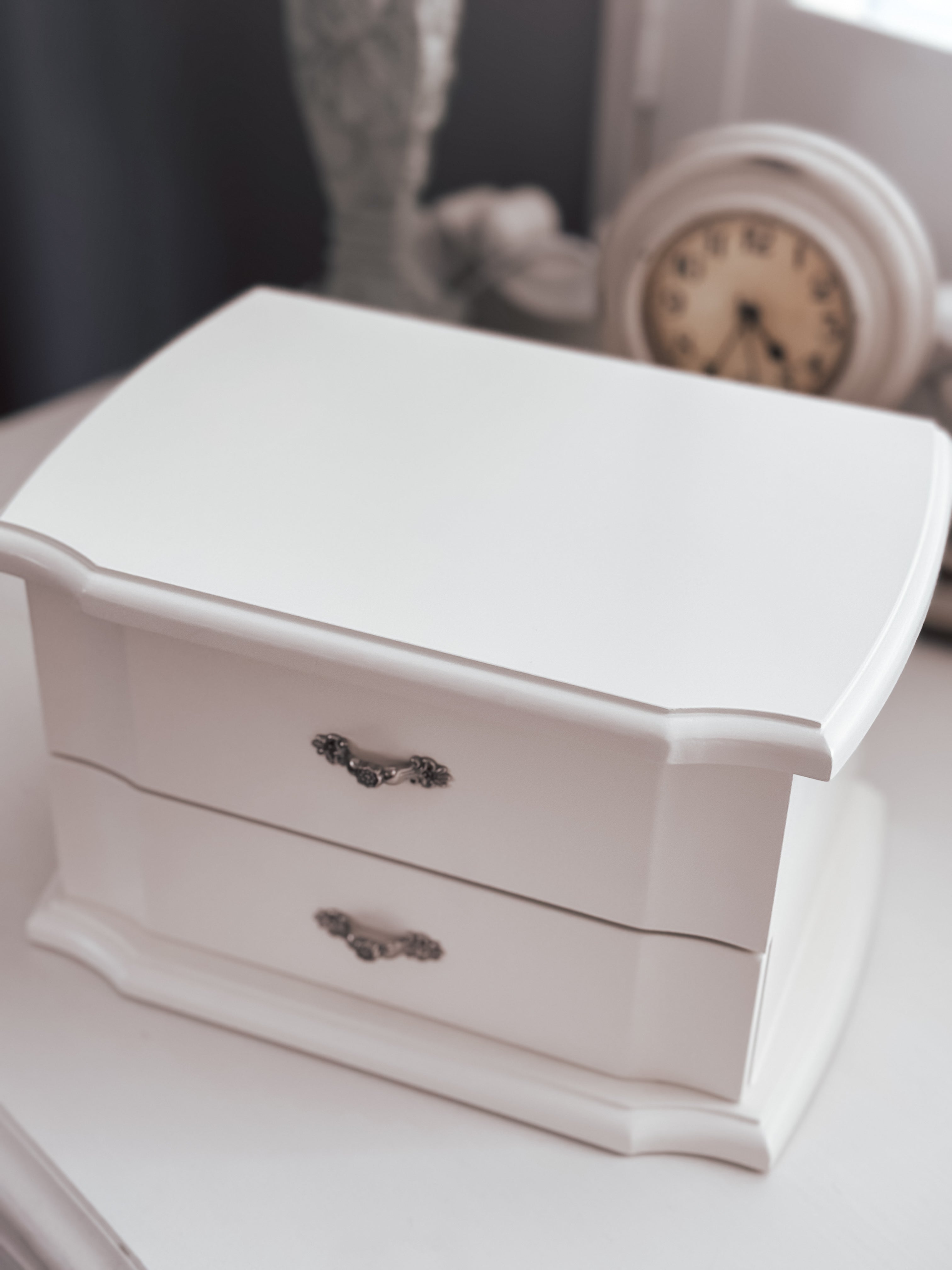 Large Classic Lux Musical Jewellery Box