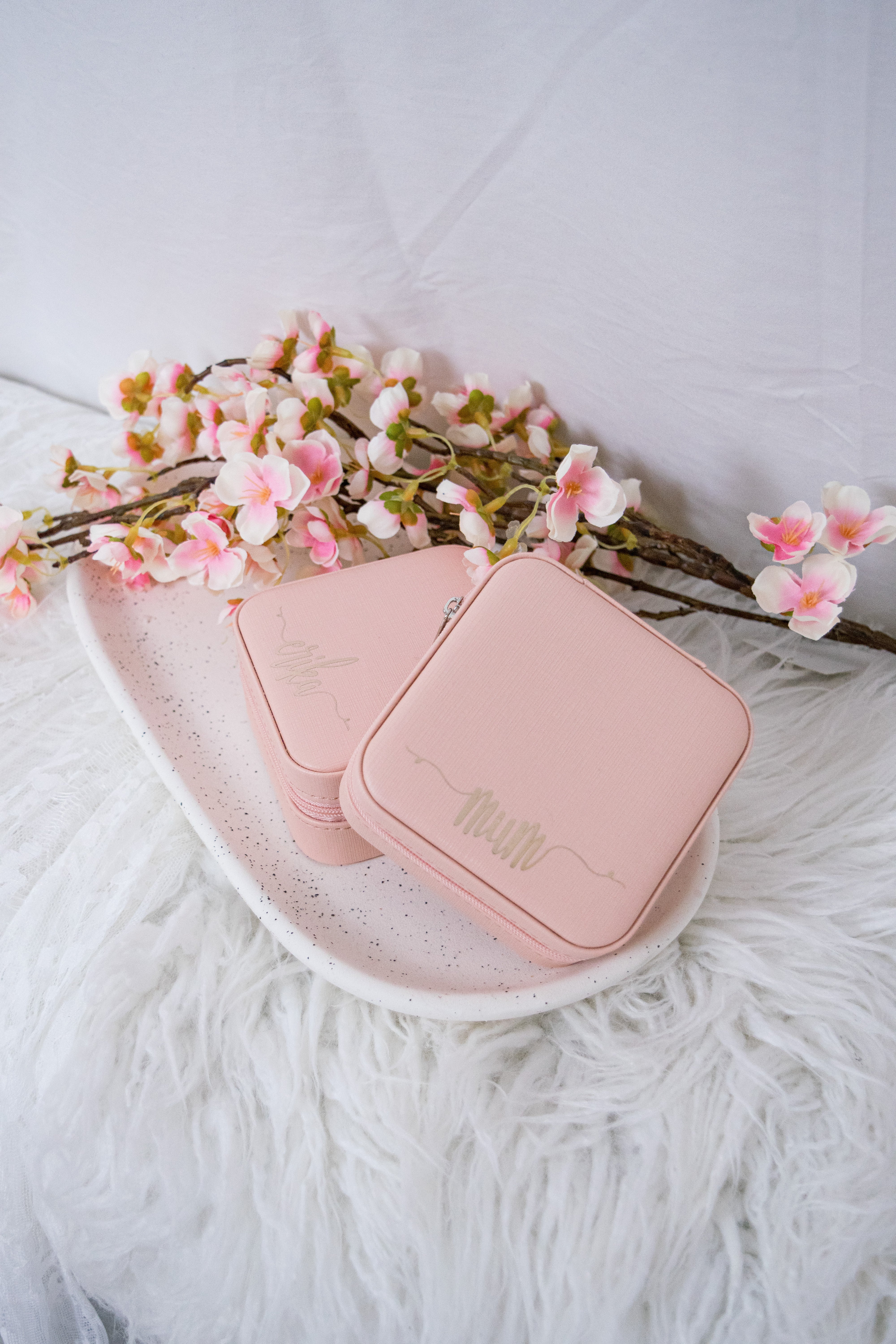 SQUARE JEWELLERY CASE - PINK FLIP