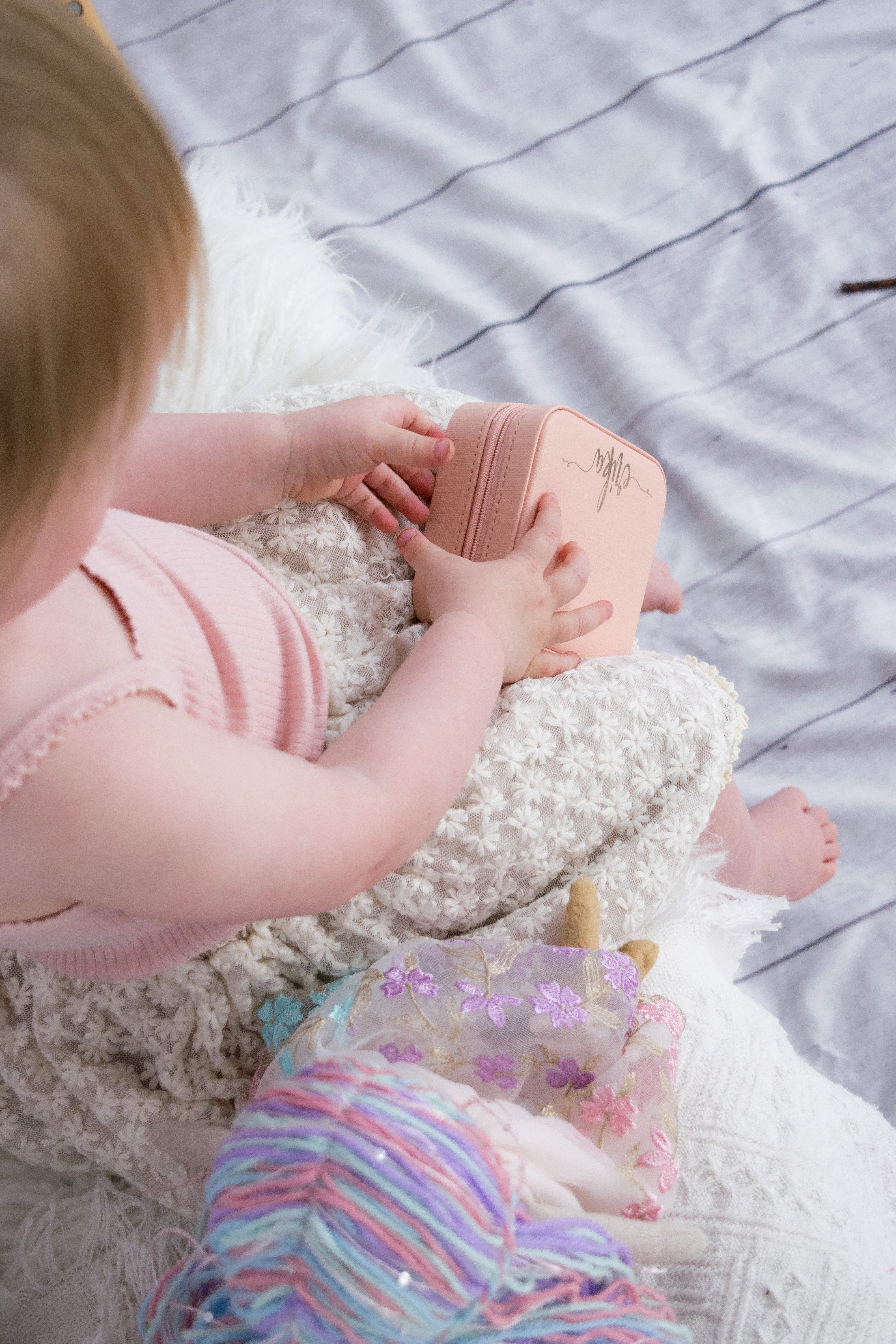 SQUARE JEWELLERY CASE - PINK FLIP