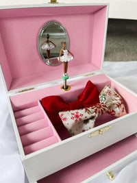 MUSICAL BALLERINA JEWELLERY BOX - Brown skin tone Ballerina