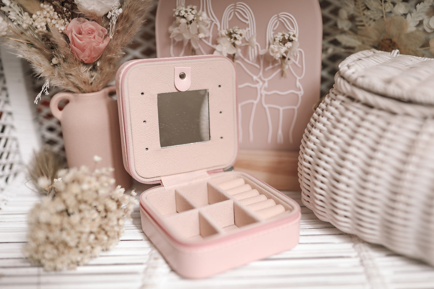 SQUARE JEWELLERY CASE - PINK